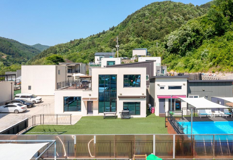 204 풀빌라 (경기도 가평군) 사진