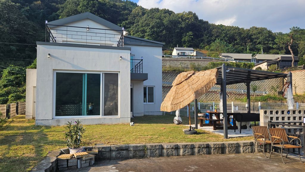 출렁이펜션 (충청북도 충주시) 사진