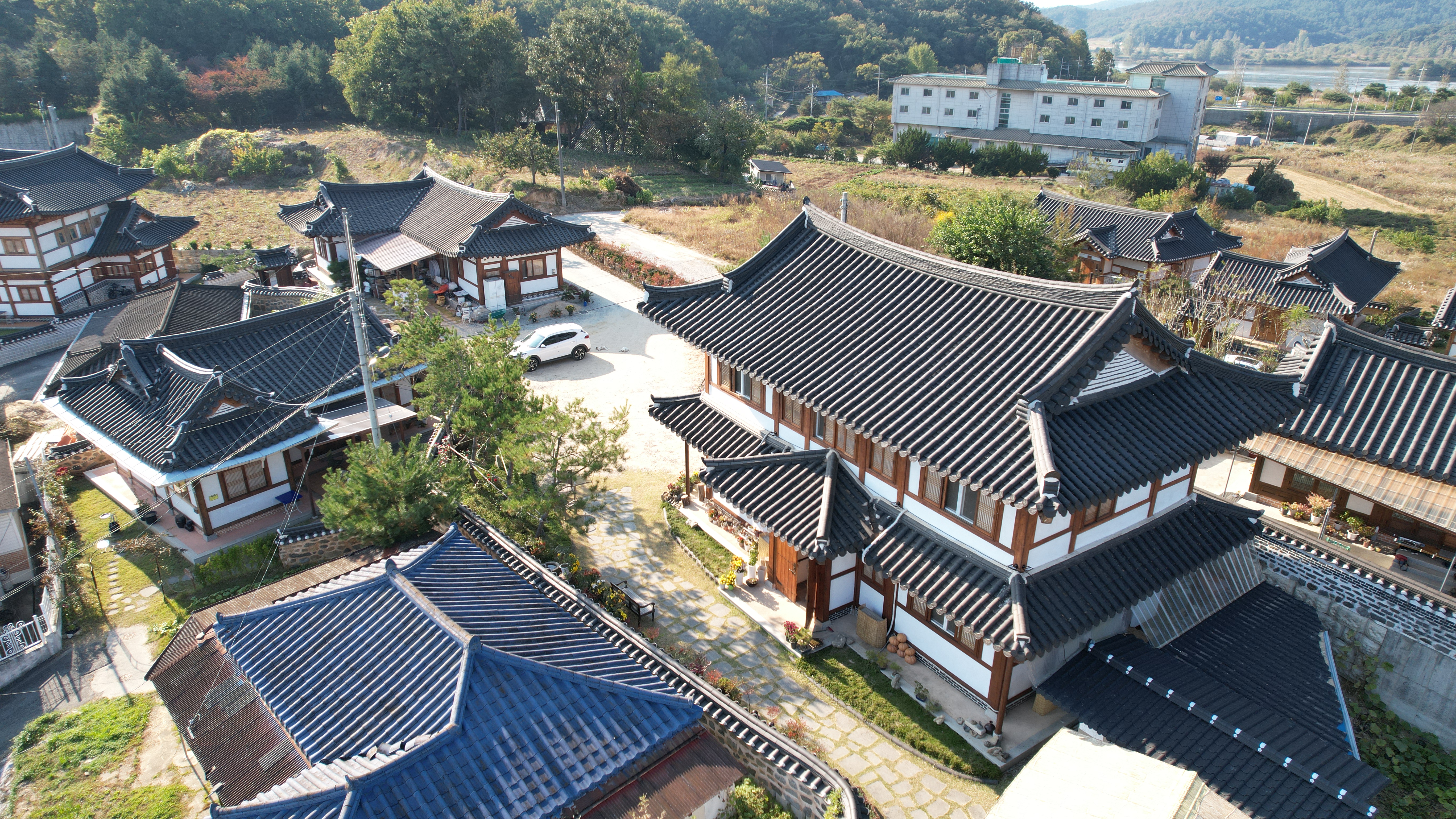 월함지