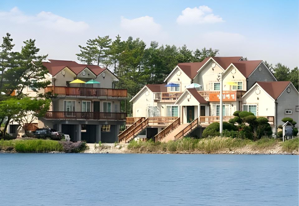 노을빛진산펜션 (충청남도 태안군) 사진