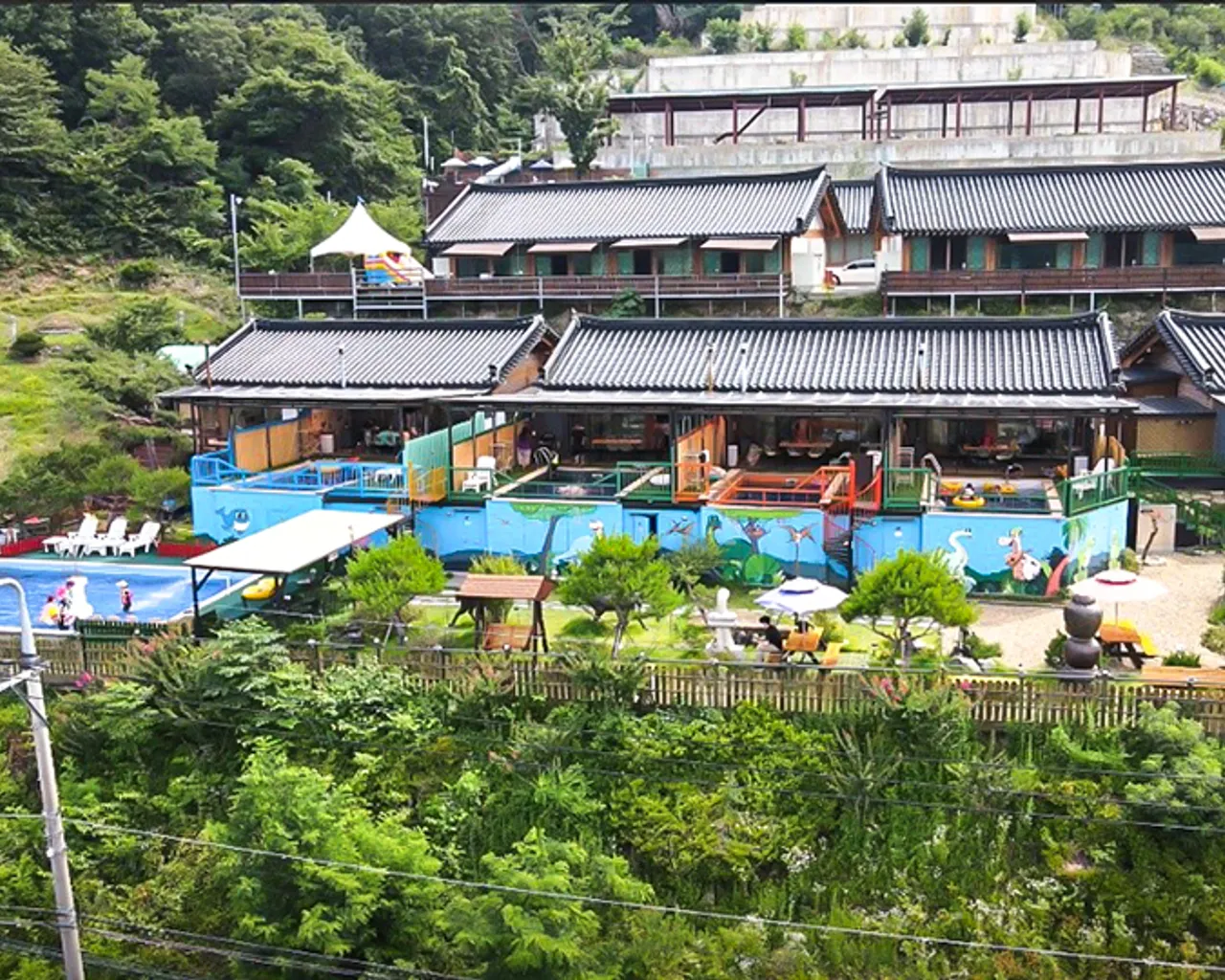 희희낙락풀빌라 (경상북도 청도군) 사진