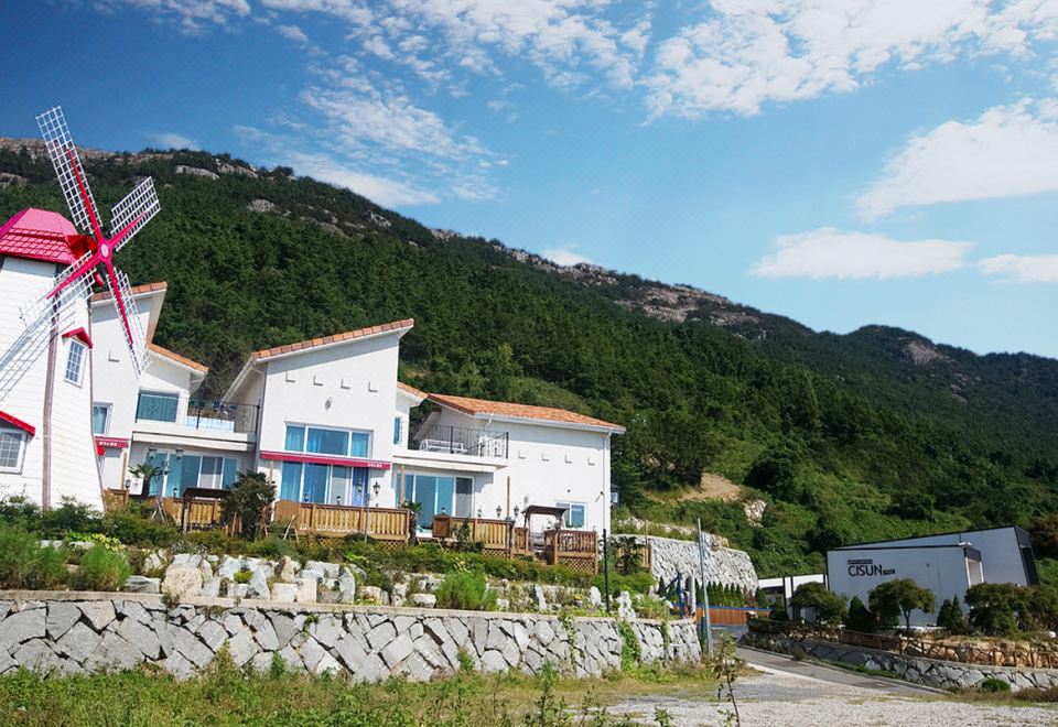 몰리노펜션 (경상남도 남해군) 사진