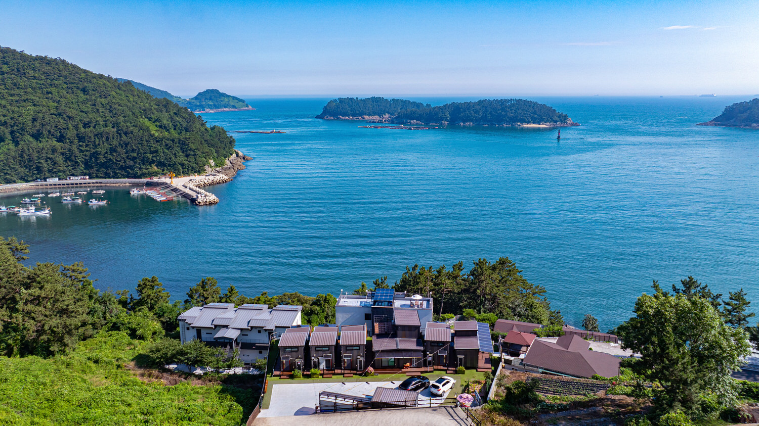 오월에 (경상남도 남해군) 사진