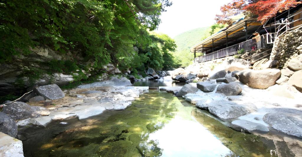 깊은골산장 (경상남도 하동군) 사진